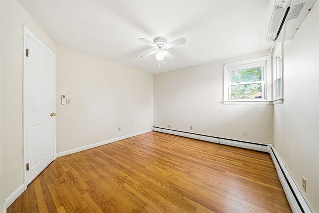 33 Fairchild Ave, Saugus, MA 01906