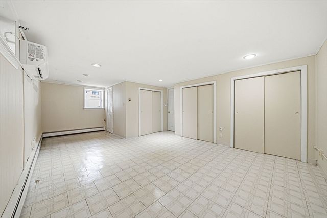 33 Fairchild Ave, Saugus, MA 01906