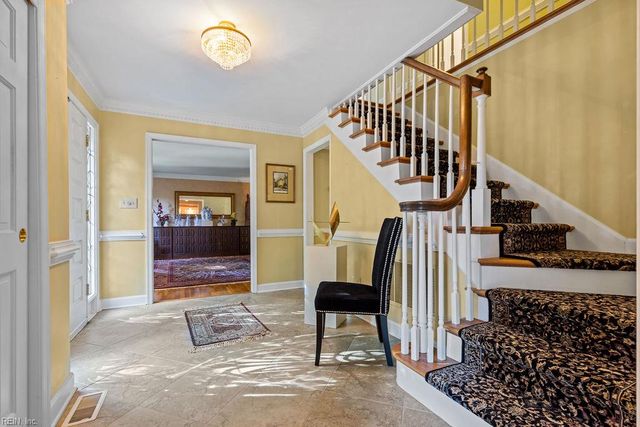 3012 Golden Hind RD, Chesapeake, VA 23321