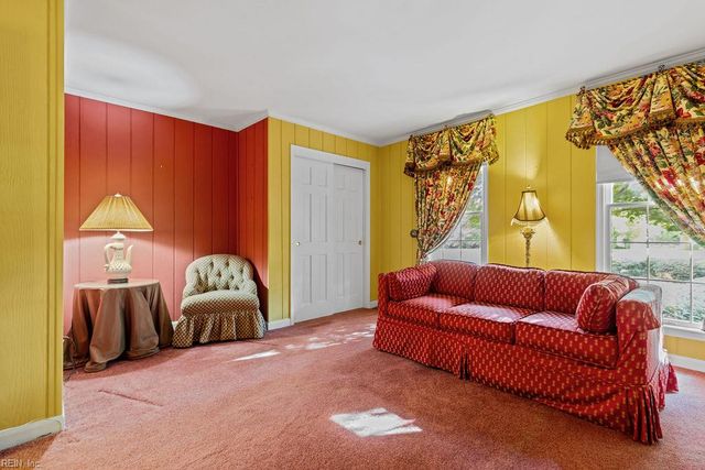 3012 Golden Hind RD, Chesapeake, VA 23321