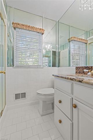 3012 Golden Hind RD, Chesapeake, VA 23321