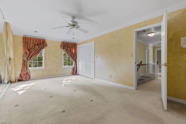 3012 Golden Hind RD, Chesapeake, VA 23321