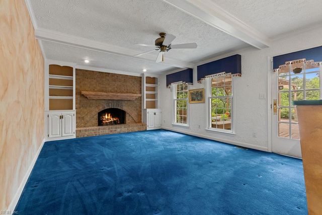 3012 Golden Hind RD, Chesapeake, VA 23321