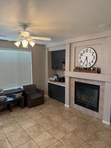 5209 Sire Ct, Riverbank, CA 95367