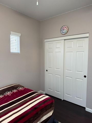 5209 Sire Ct, Riverbank, CA 95367