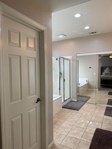 5209 Sire Ct, Riverbank, CA 95367