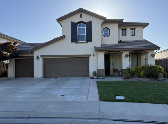 5209 Sire Ct, Riverbank, CA 95367