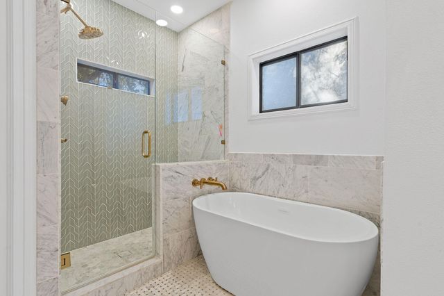 5808 Tom Wooten CV, Austin, TX 78731