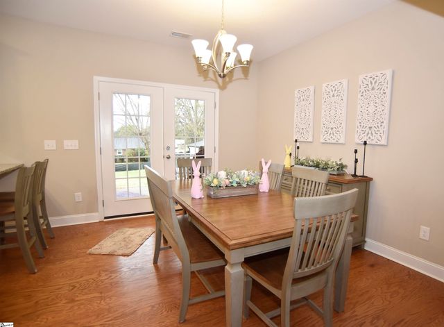 202 Roscoe Drive, Greer, SC 29651