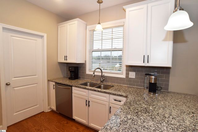 202 Roscoe Drive, Greer, SC 29651