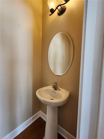 5425 Broadleaf Road, Summerfield, NC 27258