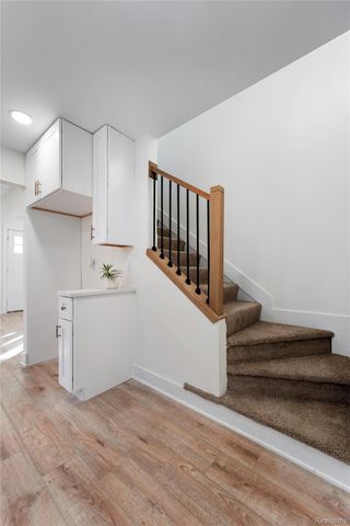 8659 Essex Avenue, Warren, MI 48089