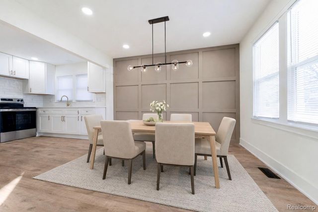 8659 Essex Avenue, Warren, MI 48089