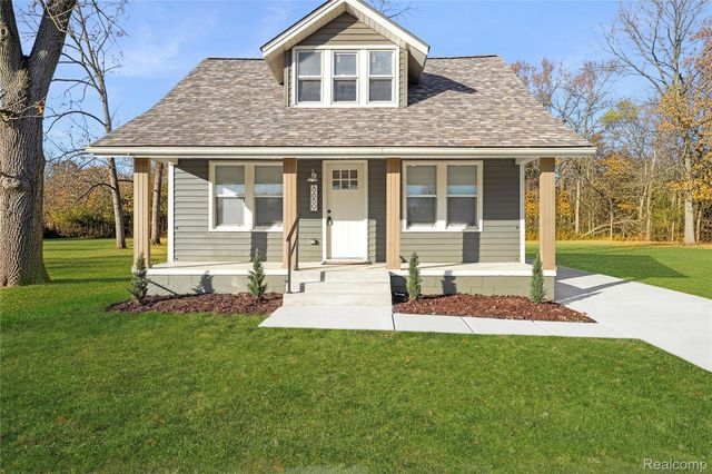 8659 Essex Avenue, Warren, MI 48089