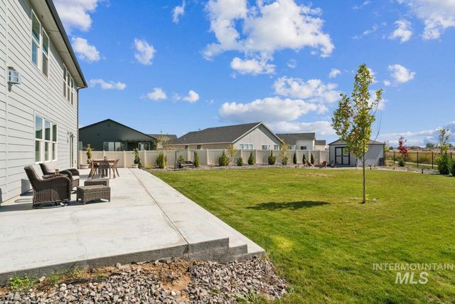 3539 W Zarea Dr, Meridian, ID 83642