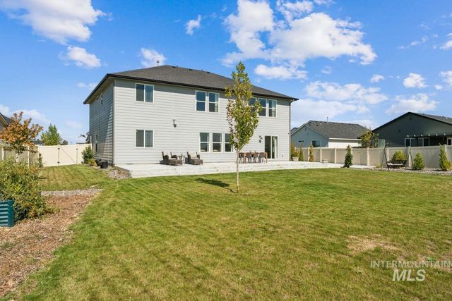 3539 W Zarea Dr, Meridian, ID 83642
