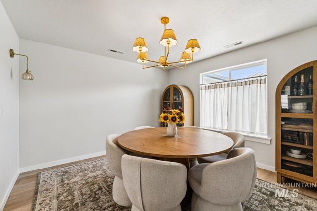 3539 W Zarea Dr, Meridian, ID 83642