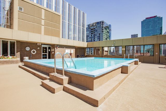 233 E Erie Street 1305, Chicago, IL 60611