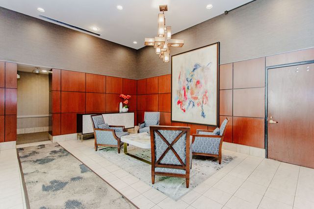 233 E Erie Street 1305, Chicago, IL 60611
