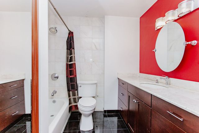 233 E Erie Street 1305, Chicago, IL 60611
