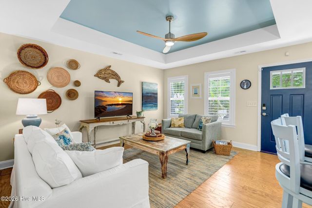 123 NE 15th Street, Oak Island, NC 28465