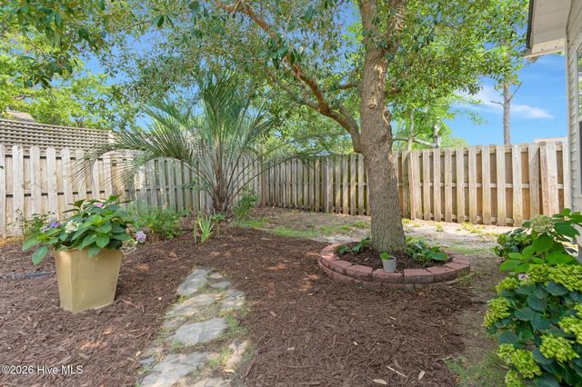 123 NE 15th Street, Oak Island, NC 28465
