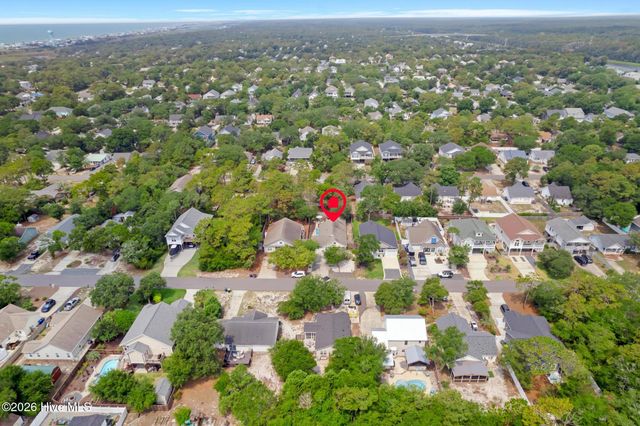 123 NE 15th Street, Oak Island, NC 28465
