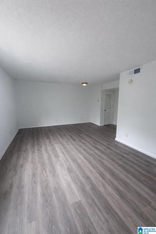 834 Beacon Pkwy E Apt C, Birmingham, AL 35209