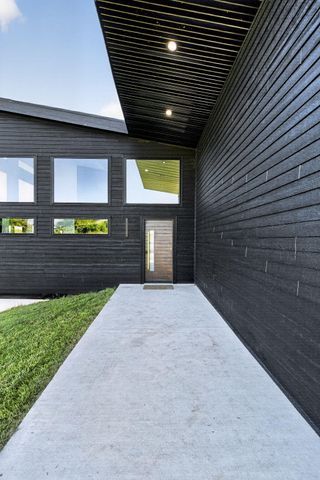 338 Skyla Drive, Ozark, MO 65721