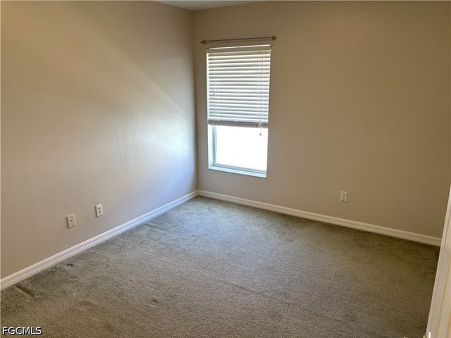 8290 Village Edge CIR 1, Fort Myers, FL 33919