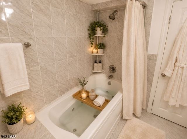 52 Hollywood Ave, Hillside Twp., NJ 07205