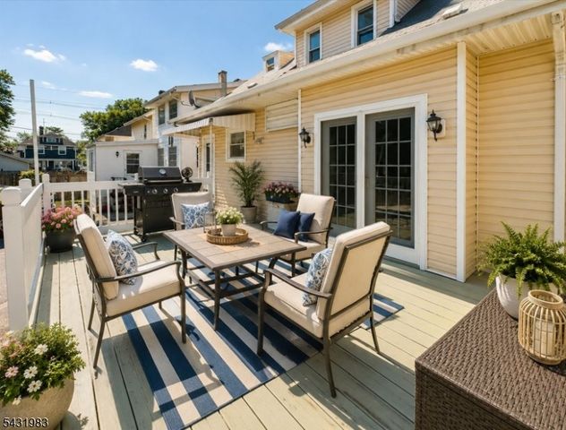 52 Hollywood Ave, Hillside Twp., NJ 07205
