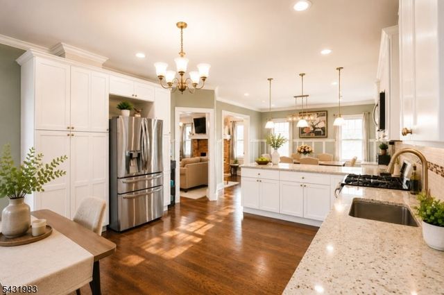 52 Hollywood Ave, Hillside Twp., NJ 07205