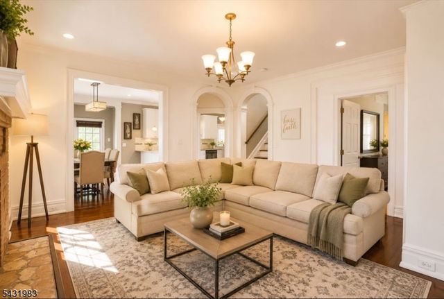 52 Hollywood Ave, Hillside Twp., NJ 07205