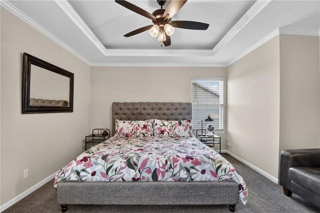 602 Wright Street, Pleasant Hill, MO 64080