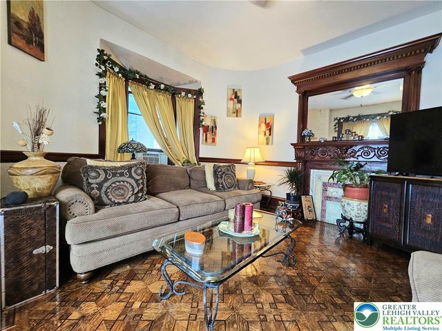752 Walnut Avenue, Easton, PA 18042