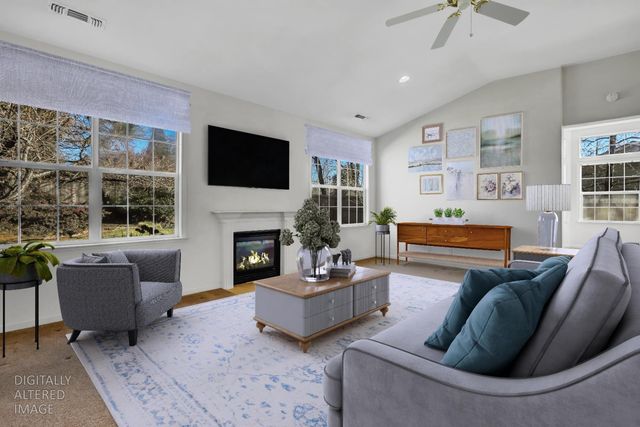 143 Scotia Pines Cir, Grass Valley, CA 95945