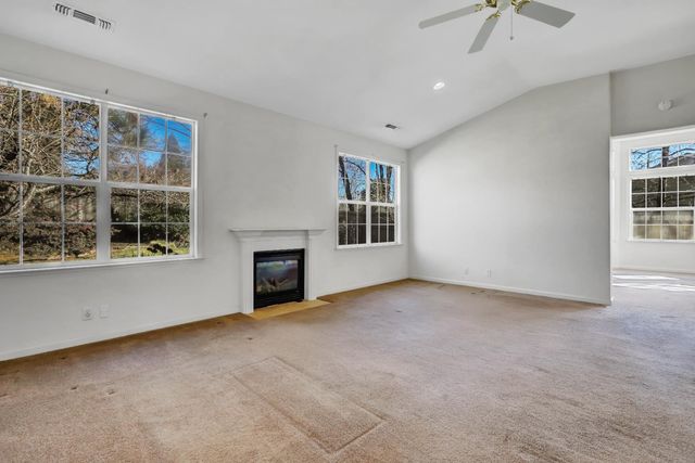 143 Scotia Pines Cir, Grass Valley, CA 95945