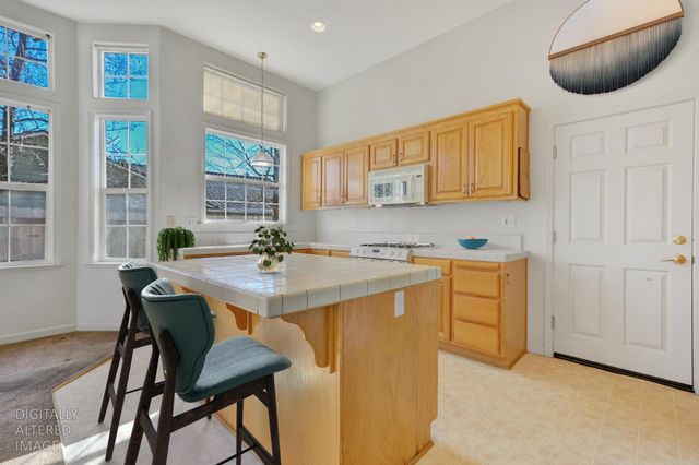 143 Scotia Pines Cir, Grass Valley, CA 95945