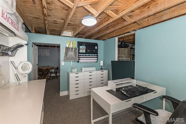 32 Oak Knoll Drive, St Peters, MO 63376