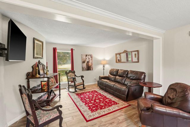 708 County Rd 691 Road 691, West Columbia, TX 77486