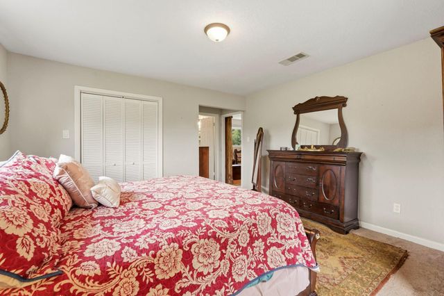 708 County Rd 691 Road 691, West Columbia, TX 77486