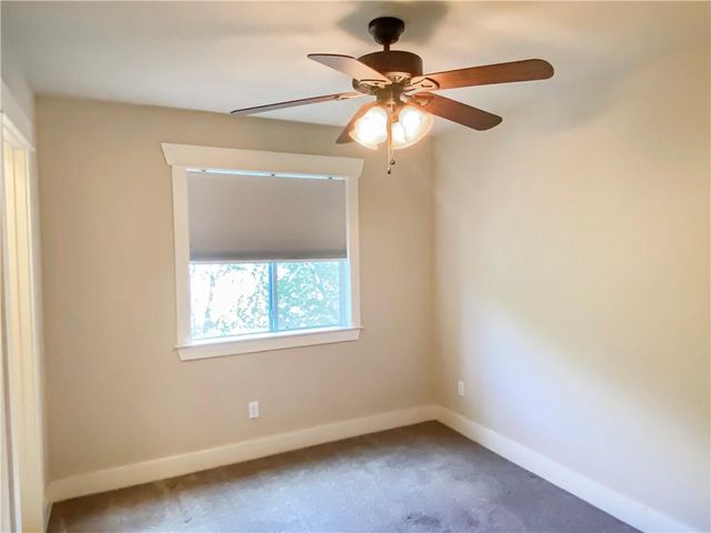 45 Wood Glen DR, Wimberley, TX 78676