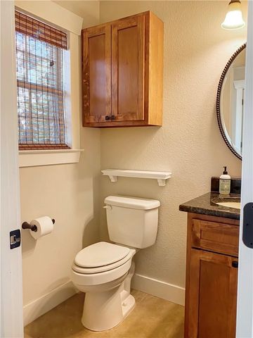 45 Wood Glen DR, Wimberley, TX 78676