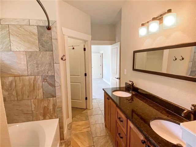 45 Wood Glen DR, Wimberley, TX 78676