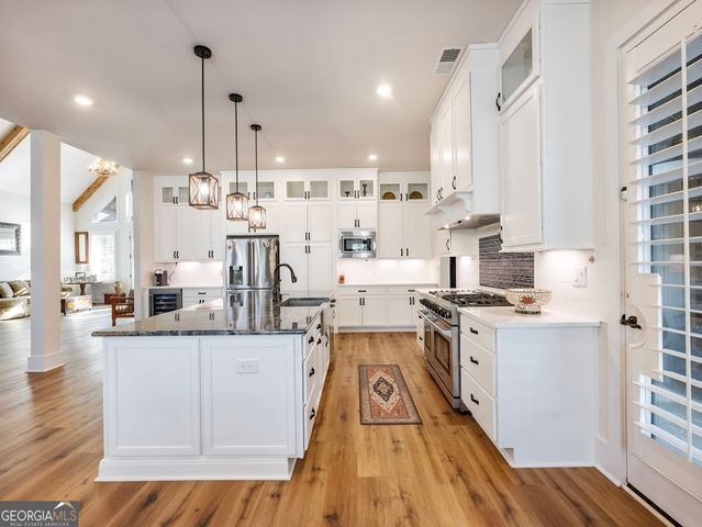 175 Lands End Trail, Cleveland, GA 30528