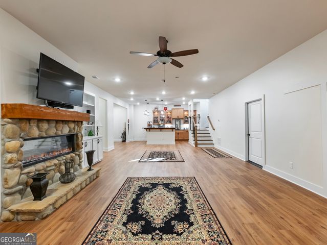 175 Lands End Trail, Cleveland, GA 30528