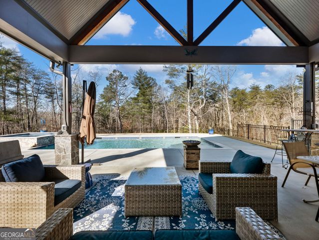 175 Lands End Trail, Cleveland, GA 30528