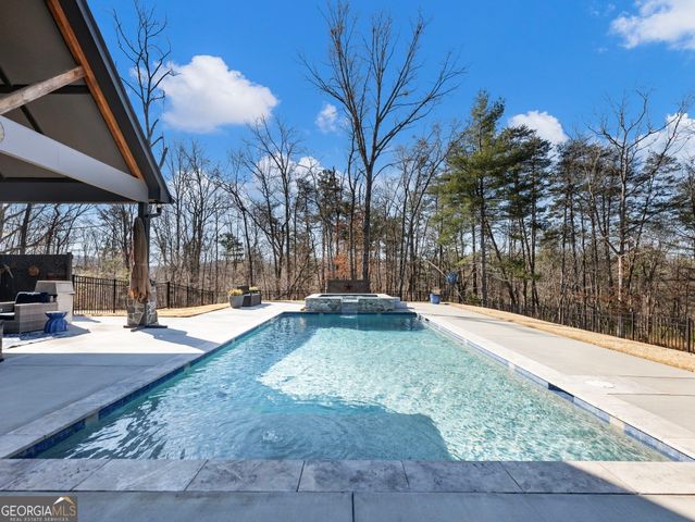 175 Lands End Trail, Cleveland, GA 30528