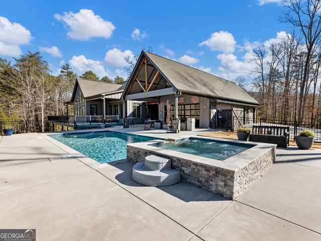175 Lands End Trail, Cleveland, GA 30528